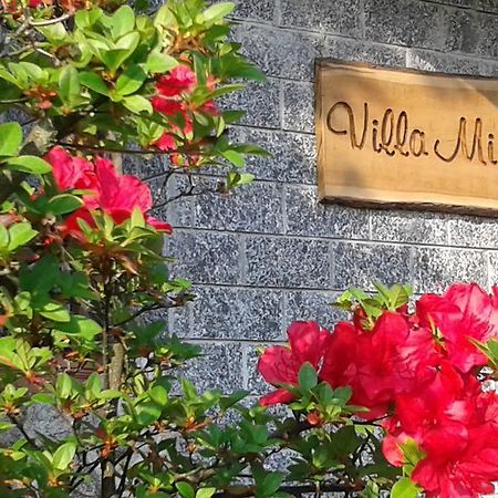 B&B Villa Mirella Casnate Con Bernate Luaran gambar
