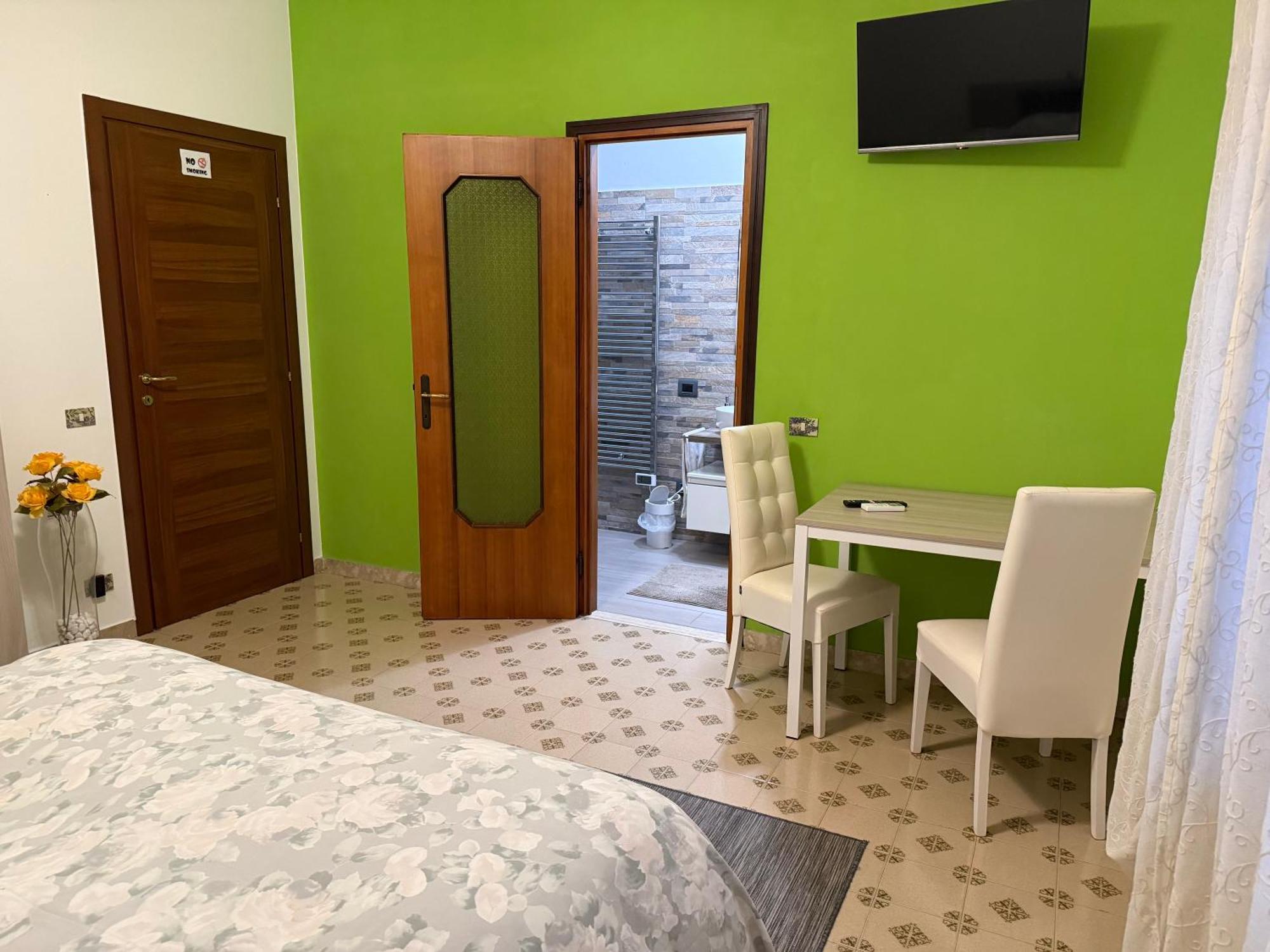 B&B Villa Mirella Casnate Con Bernate Luaran gambar