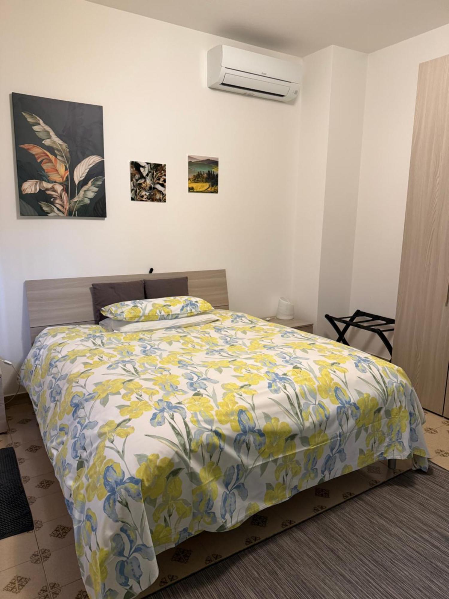 B&B Villa Mirella Casnate Con Bernate Luaran gambar