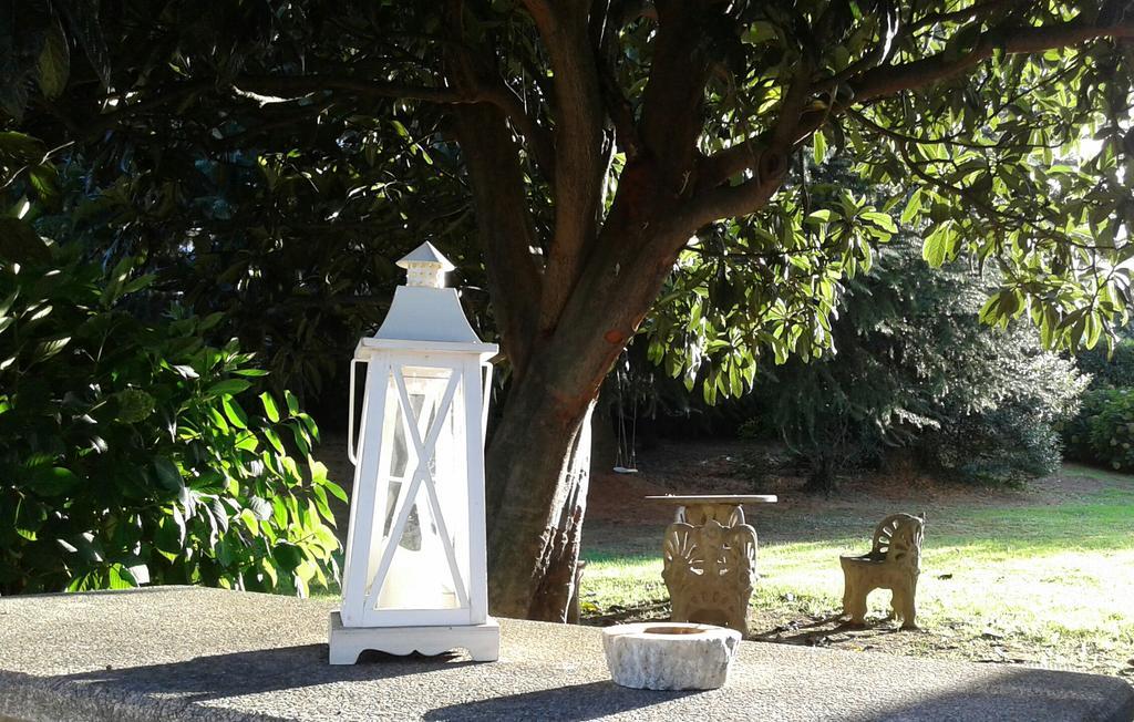 B&B Villa Mirella Casnate Con Bernate Luaran gambar